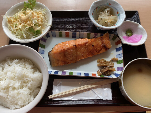 ごはん家 愛菜 - 羽前千歳（食堂）の写真