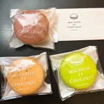 MACARON ET CHOCOLAT - 