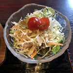 Haikaraya - サラダはボリューミーです。