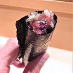 銀座 しのはら - 鮪中落ちとべったらの手巻き