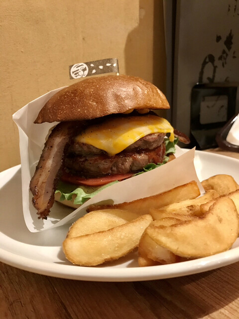 Sakura Burger Nara Saidaiji Area Burger Tabelog