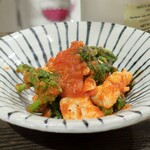 トリワイン ＰＩＫＯＳＨＨＨＵ - 菜の花と鶏のアラビアータ仕立て