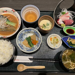 Shumbou kaidou aoba - 魚定食950円です