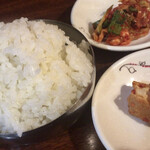 Pusan Ya - 銀椀で盛られたご飯