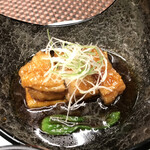 Wafuu Izakaya Warajiya - 鳥の甘辛煮と厚揚げ