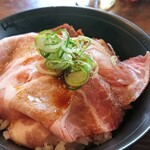 ラーメン シェルター - 肉丼 150円
