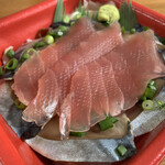 釧路丼丸 - サバマグロ丼