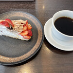 カフェコムサ - イチゴモンブラン　ブレントコーヒー