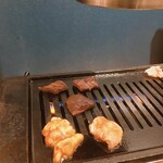 焼肉 YOKOHAMA 045  - レバー/やわらかホルモン