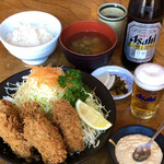 Tonkatsu Warashikko - カキフライ定食セット1220円に瓶ビール550円