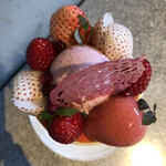 PATISSERIE ASAKO IWAYANAGI - パルフェビジュー  フレーズ