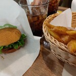 FRESHNESS BURGER - 