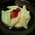 焼肉 セナラ 熊谷店 - 手作り杏仁豆腐