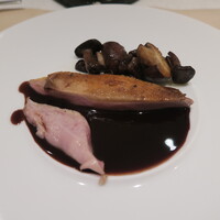 フランス料理 タンモア - 仏産半野生キジ 　胸肉のロースト、ソースルーアネーズ