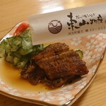 炭火焼うなぎ 東山物産 - うざくもおすすめ。