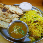 インド料理ダイニングバー ルドリ - ビリヤニセット1,280円