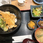 天ぷら 心屋 - 大イワシと旬菜天丼