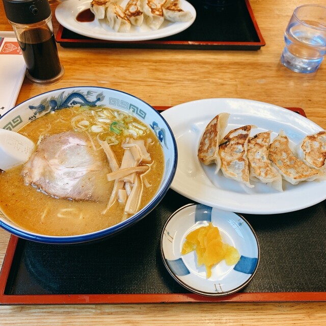 登山軒 旭川 ラーメン 食べログ