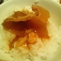 筑紫樓 銀座店 - ご飯にふかひれをのせました