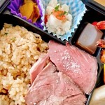 花火 - 特選ステーキ弁当