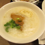 CAFE OASIS - 鶏ガラ仕立て中華粥～豚八角煮入り～