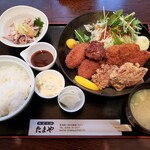 Mikaku Tengoku Tamaya - ミックスフライ定食　1200円