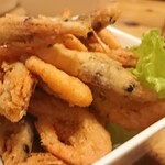 手打ちそばさくら - 小海老唐揚げ