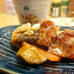 蕎麦 アラカルトつたや - 常連様へ茄子甘辛炒めをサービス