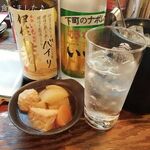 ざぶとん - 家庭的な味のつきだしは毎日の楽しみ！！！