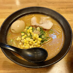 ちりめん亭 - 味噌ラーメンに味玉トッピング