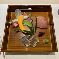 すし尽誠 - ・お造りと季節の野菜