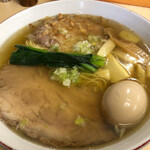 支那そば心麺 - 塩チャーシューメン（1,130円）＋白メンマ（100円）＋味玉（クーポンで無料）