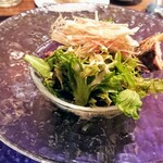 Gibier MIYAMA - 鯖のコンフィと春菊のサラダ