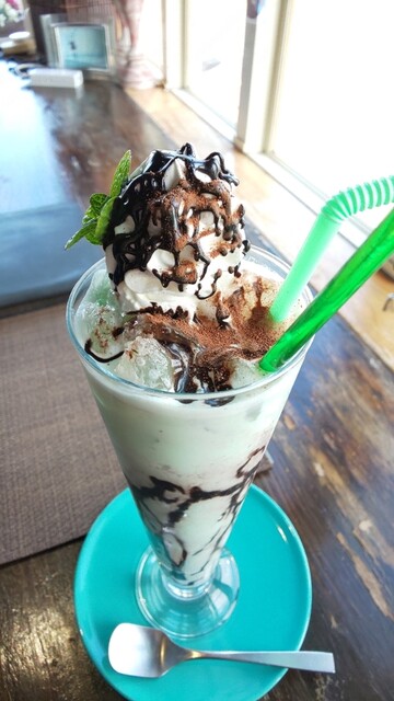 シャンティ Chantilly Beachside Cafe 千代崎 カフェ 食べログ シャンティ Chantilly Beachside Cafe 千代崎 カフェ 食べログ