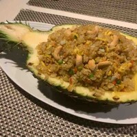 御膳房 六本木店 - 雲南チャーハン(パイナップルカレーチャーハン)