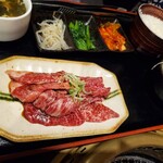 A5山形牛一頭買い焼肉くろべこ - 