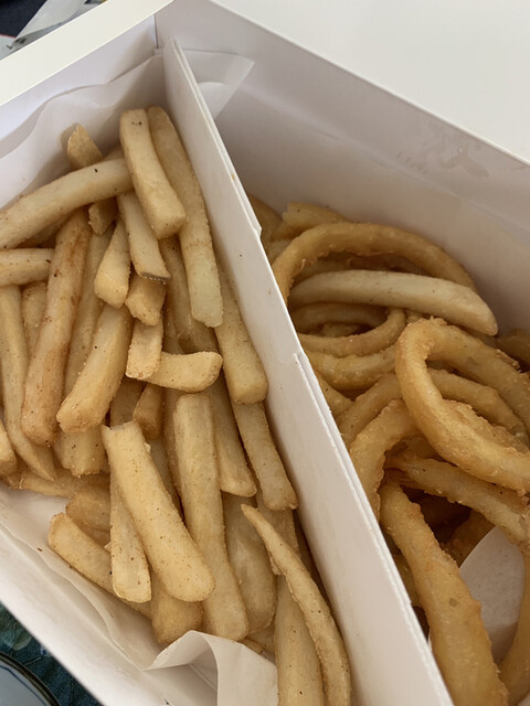モスバーガー 成城学園前店 成城学園前 ハンバーガー 食べログ モスバーガー 成城学園前店 成城学園前 ハンバーガー 食べログ