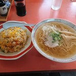 中華料理ぶたかつ - 