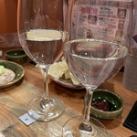 きんぼし - モダン 仙禽 無垢（税込 649円）評価＝◎、醸し人 九平次（税込 869円）評価＝◎