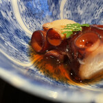 にい留 - 蛸の柔らか煮 歯が要らない位に雪崩の様に一瞬で崩壊する仕上がりで、こんなの初めて！