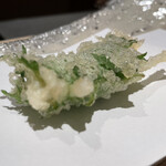 にい留 - 白魚大葉巻は何と目玉と内臓が丁寧に除去されており、頂くと松田優作でした！