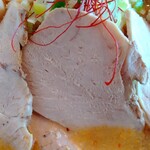 遊食空間ぶんぶん - チャーシューとスープ