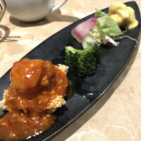 銀座夜市 - エビチリとエビマヨ