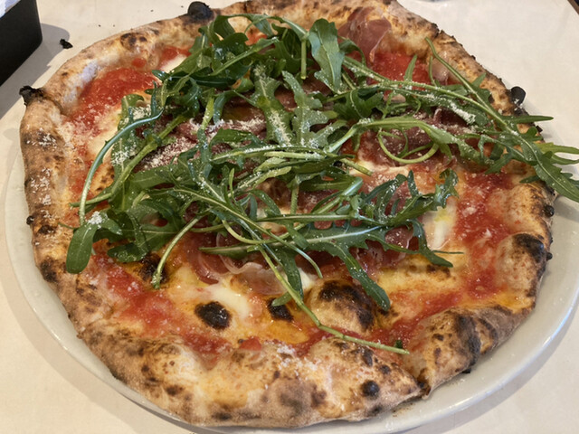 アズーリ Pizzeria Azzurri 三宮 神戸市営 ピザ 食べログ