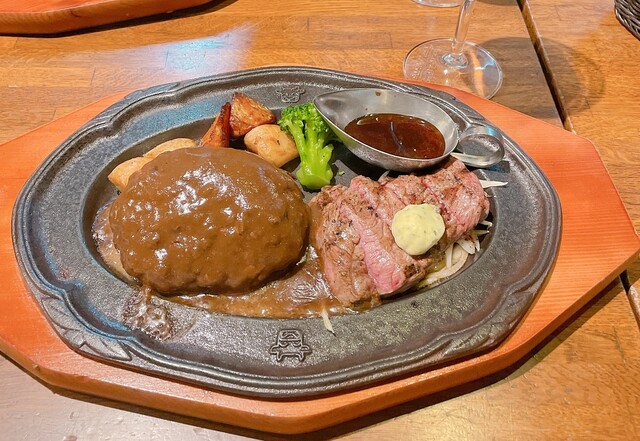 肉の万世 新橋店 ニクノマンセイ 新橋 ハンバーグ 食べログ 肉の万世 新橋店 ニクノマンセイ 新橋 ハンバーグ 食べログ