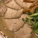 天下一品 - 前も比べるとペラペラになってしまった・・・