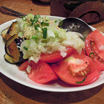 西尾さん - 揚げ茄子と桃太郎ＴＯＭＡＴＯのネギソース