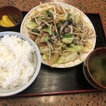 ドライブイン幸華 - 野菜炒め定食