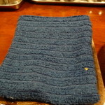 麺舎 ヒゲイヌ - お手拭き＝おしぼり？