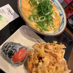 Marugame Seimen - たまごあんかけうどん大好物❤でもお腹いっぱいすぎてうどんかなり手伝ってもろた(;´・`)>